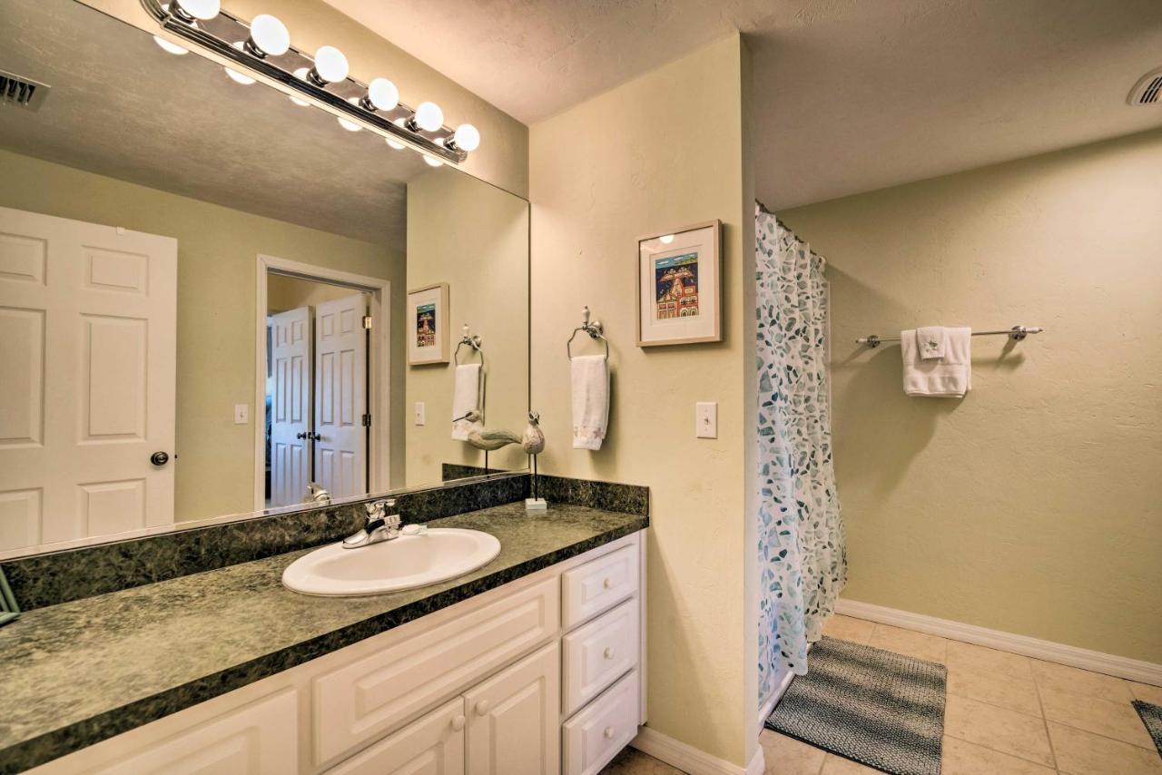 فيلا Oceanfront Oasis In Cedar Key With 2 Balconies! المظهر الخارجي الصورة