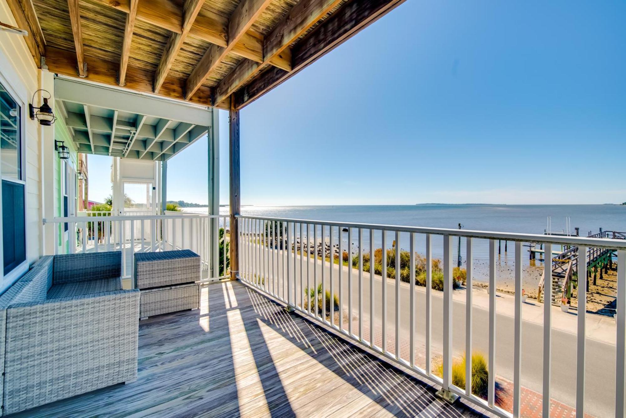 فيلا Oceanfront Oasis In Cedar Key With 2 Balconies! المظهر الخارجي الصورة