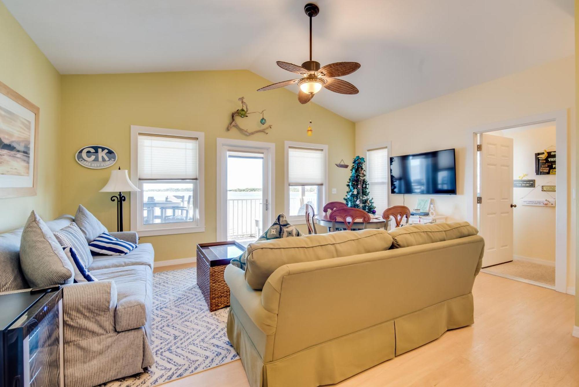 فيلا Oceanfront Oasis In Cedar Key With 2 Balconies! المظهر الخارجي الصورة